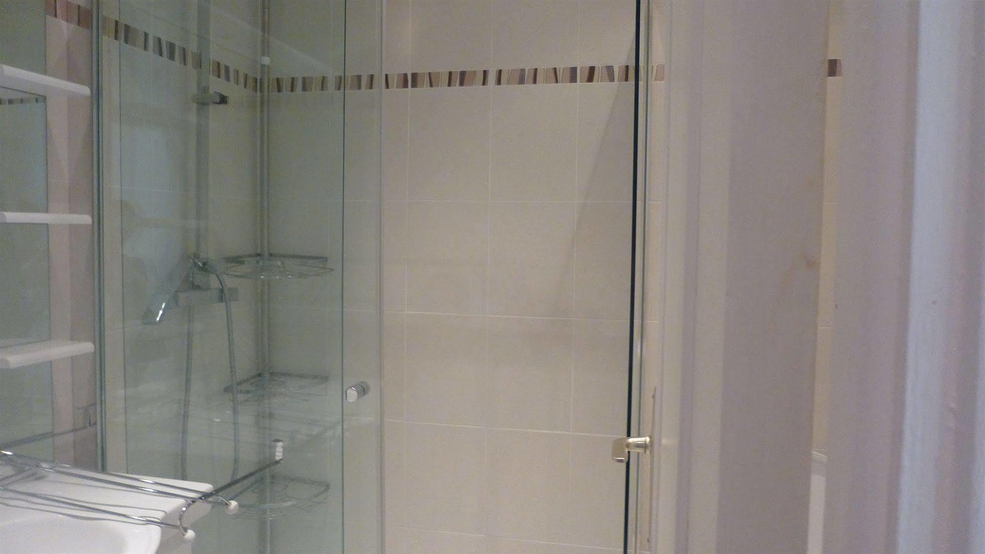 Marazur Apartments Кан Екстериор снимка