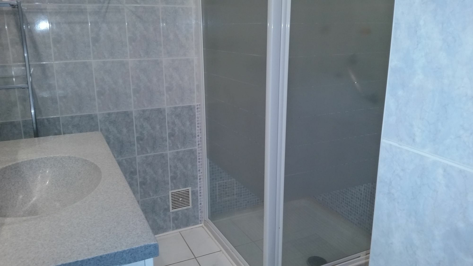 Marazur Apartments Кан Екстериор снимка