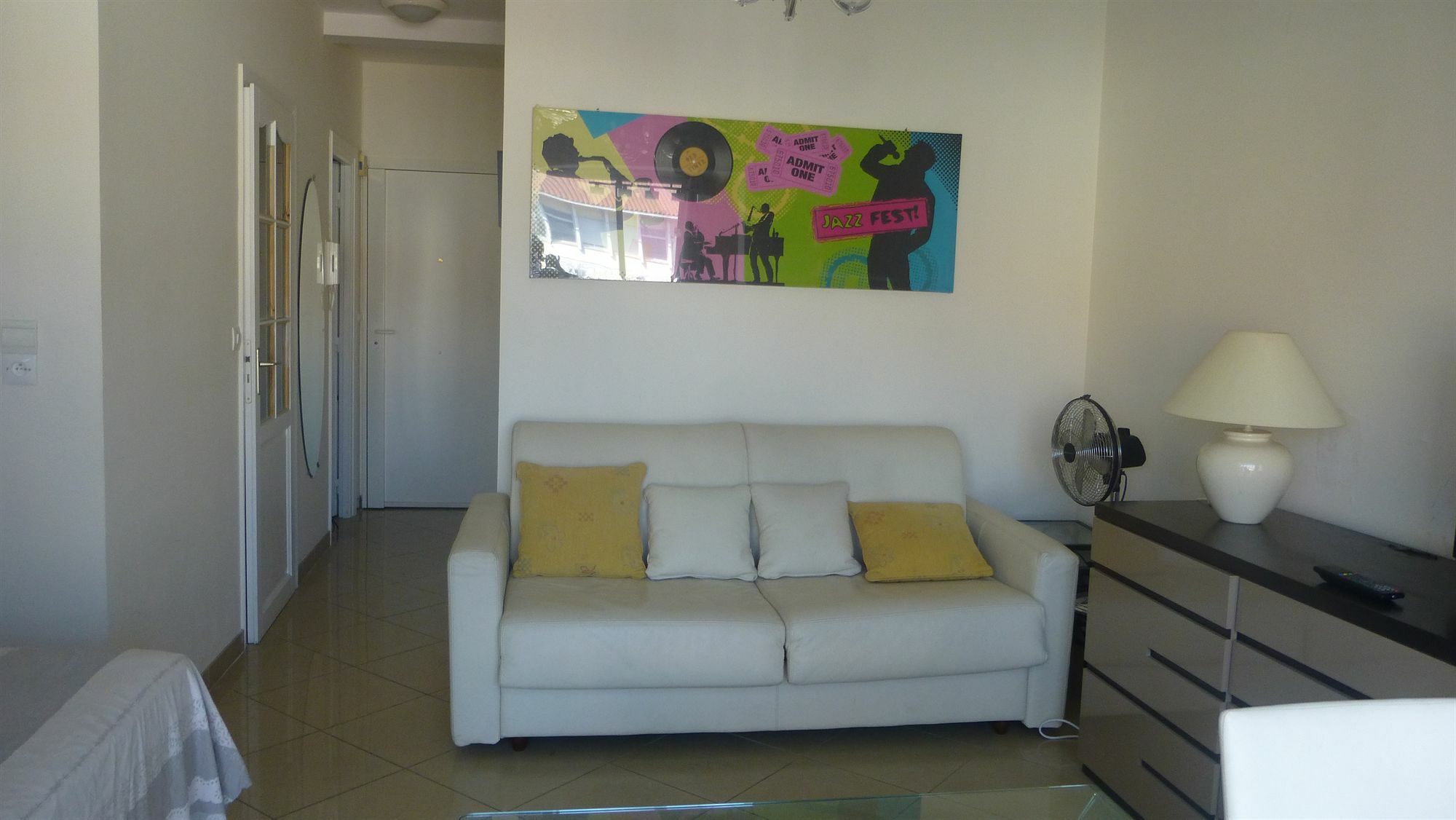 Marazur Apartments Кан Екстериор снимка
