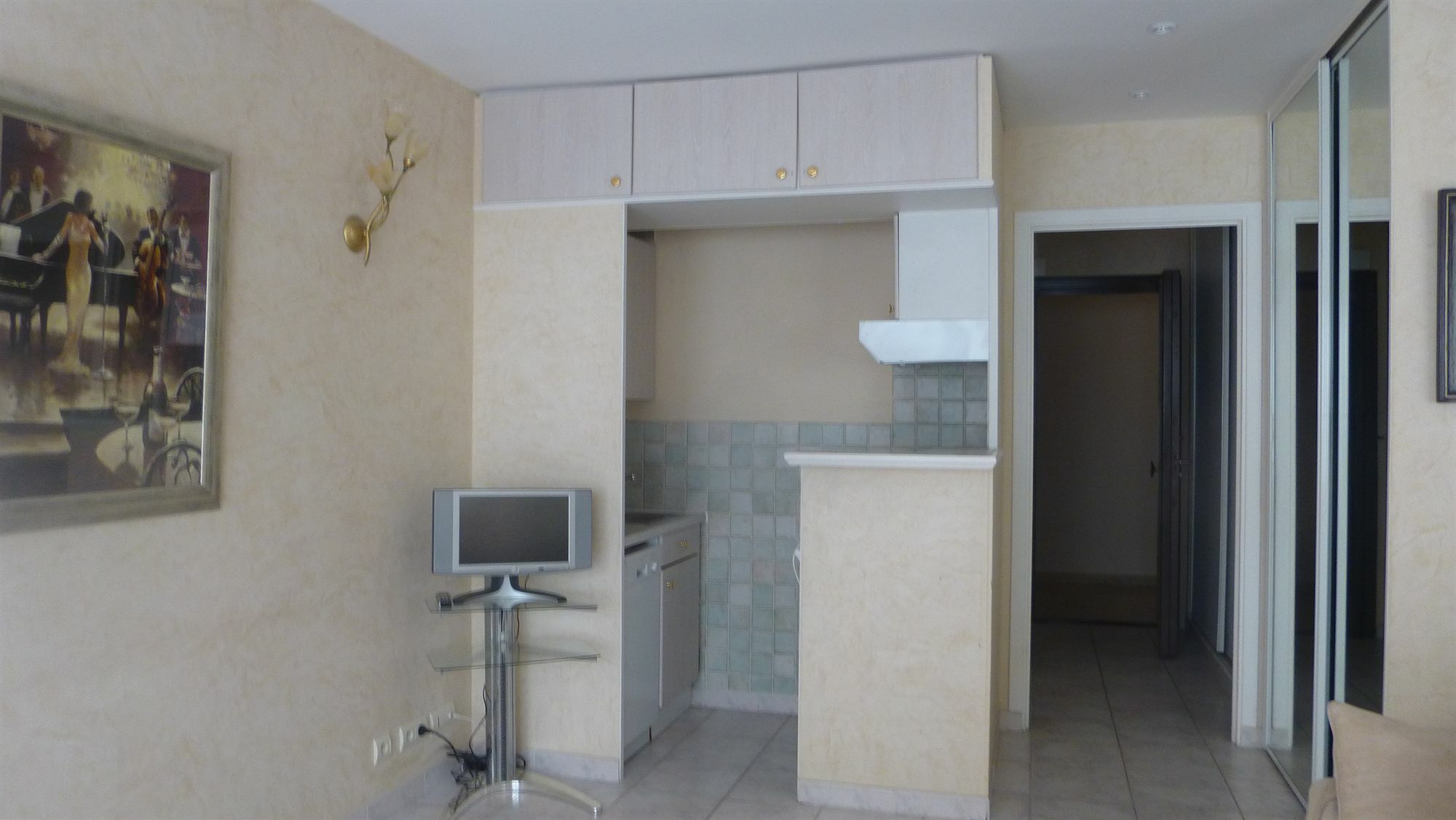 Marazur Apartments Кан Екстериор снимка